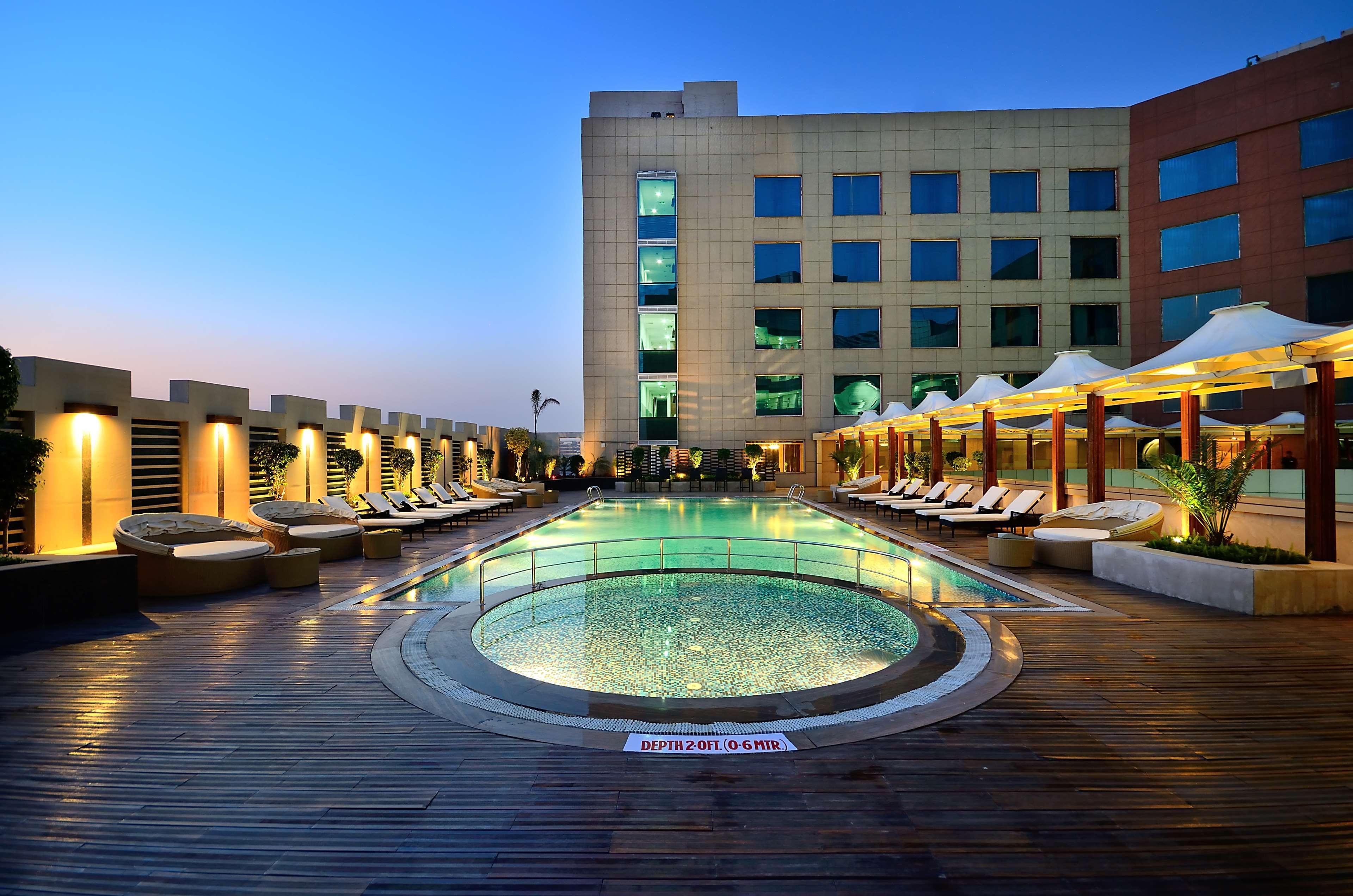 Radisson Blu Kaushambi Delhi Ncr Hotell Ghaziabad Eksteriør bilde