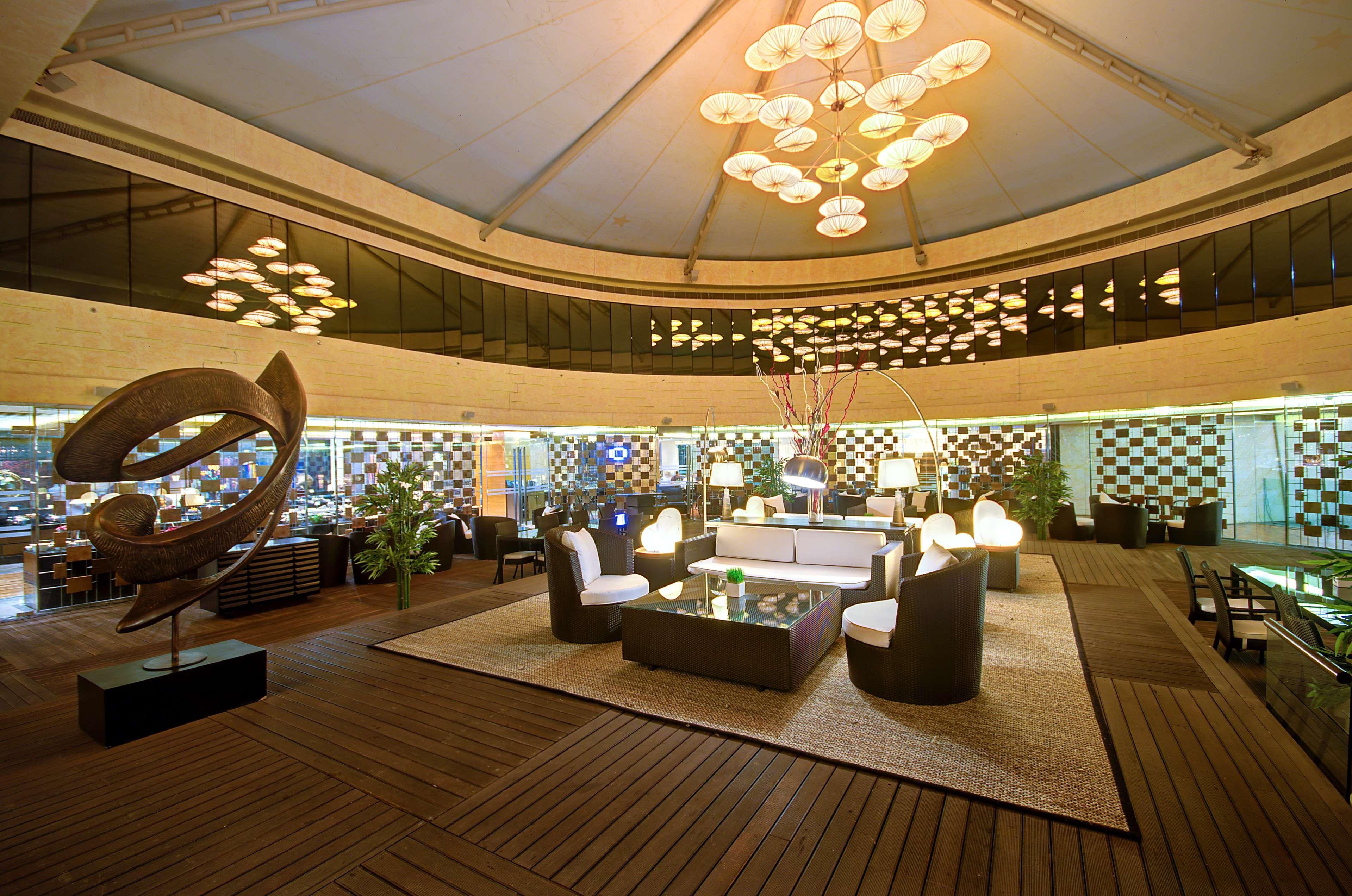 Radisson Blu Kaushambi Delhi Ncr Hotell Ghaziabad Eksteriør bilde